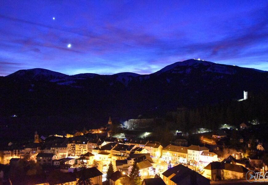 Seyne la nuit