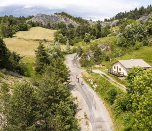 Cyclistes au col du Fanget