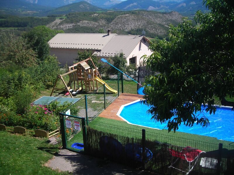 Appartement T3 dans maison avec terrasse couverte